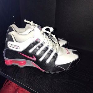 Nike shox